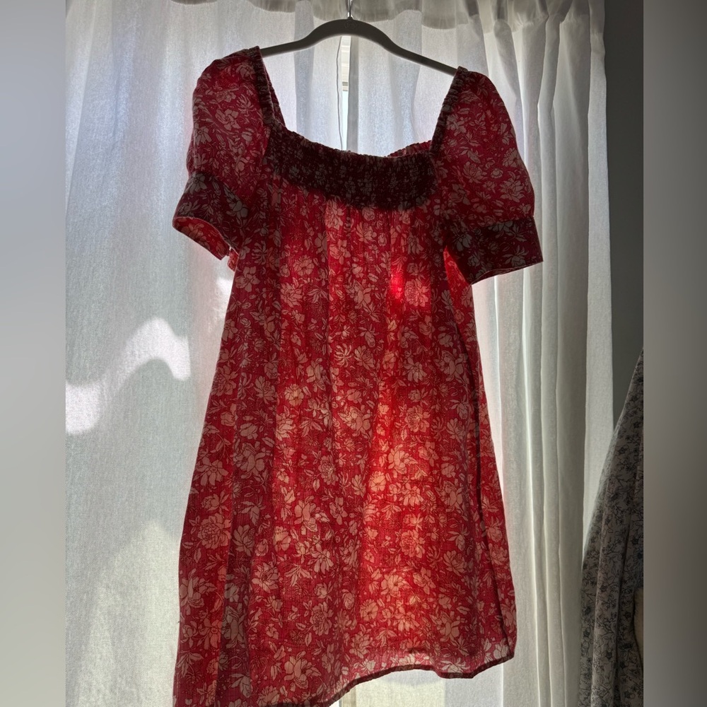Sienna hued cotton floral sun dress.  Easy breezy. Previously worn.